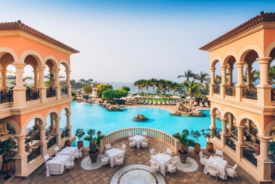 Enjoy the canary sun at Iberostar Grand El Mirador