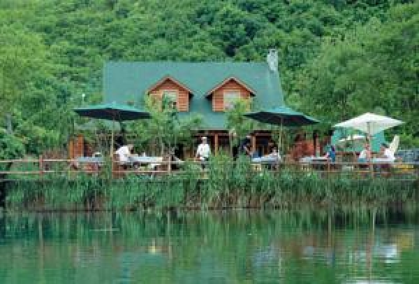Tranquilla River Lodge